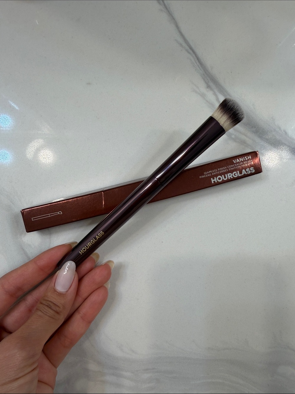 Hourglass Vanish Concealer Brush